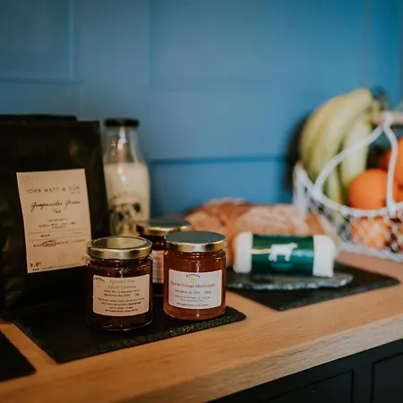 Dacre House, Bed and breakfast