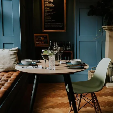 Couette-café Dacre House, *
